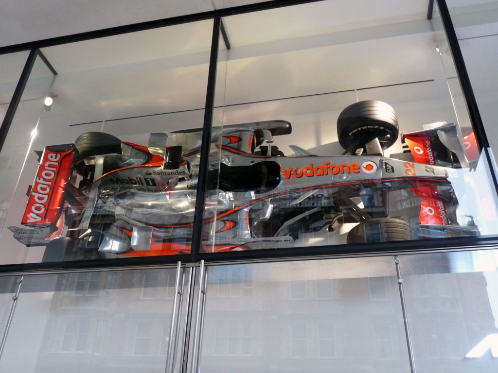 McLaren London an der 100 Knightsbridge